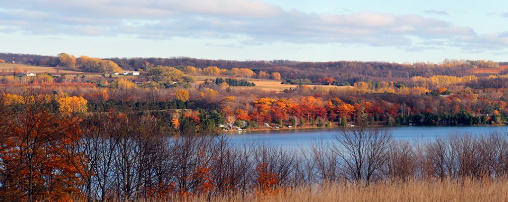 petrat-trish-fall-clay-cliffs-lake-leelanau-panoramaweb