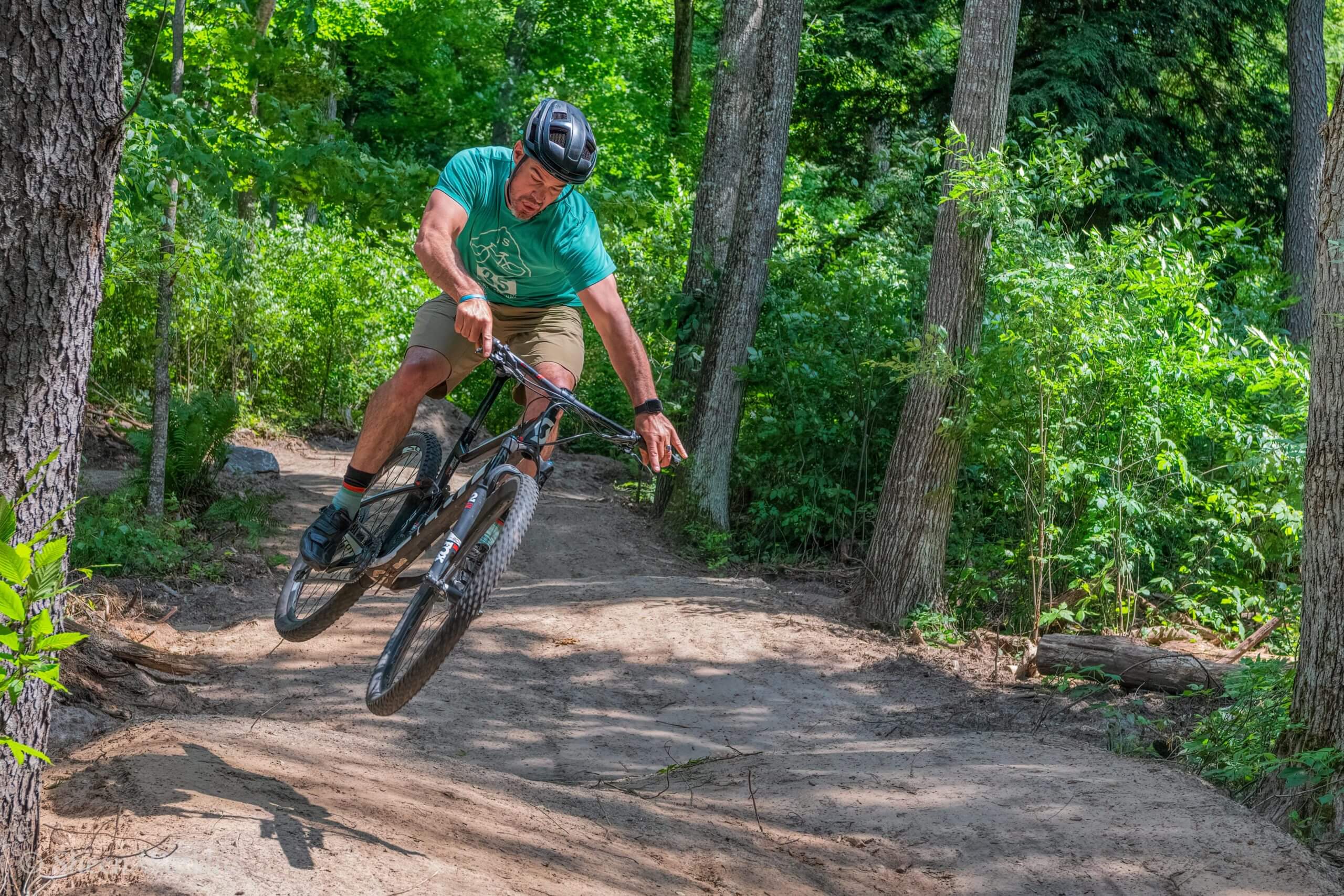 Entry level trail mountain bike online